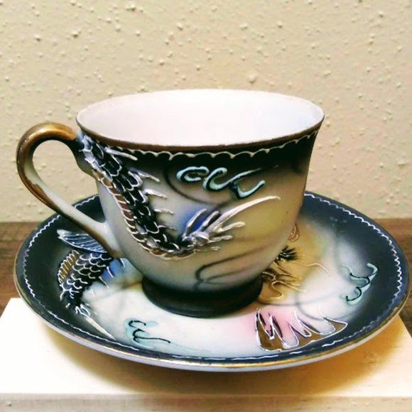 DRAGONWARE DEMITASSE CUP&SAUCER*MORIAGE*HAND PAINTED PORCELAIN*BETSON CHINA*VTG - Picture 3 of 10